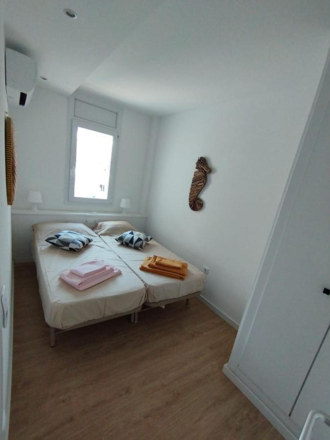 Atico Of 3 Rooms, Total 130M² Just For You With A 60 M² Terrace, Swimming Pool, Mountain And Marina View. Roses Zewnętrze zdjęcie